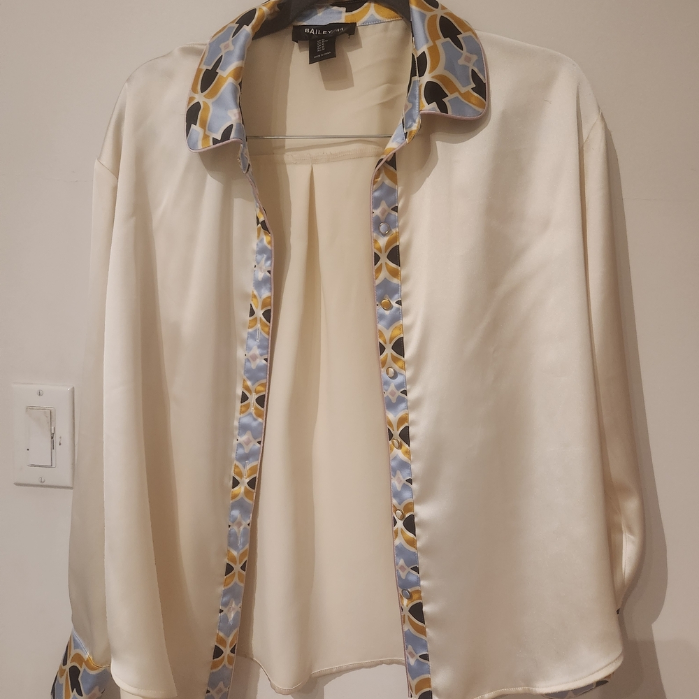 Bailey 44 Elegant Cream Blouse with Patterned Trim & Matching Wide Leg Pants Set